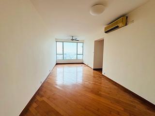 Tung Chung - Coastal Skyline 02