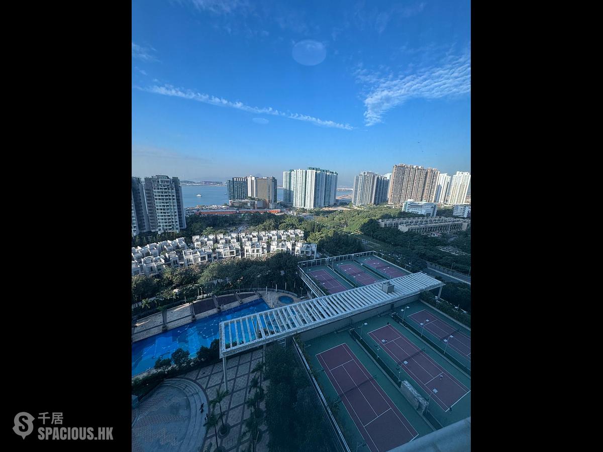 Tung Chung - Coastal Skyline 01
