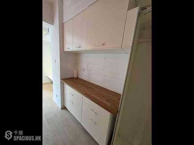Sheung Wan - 183, Queen's Road West 08