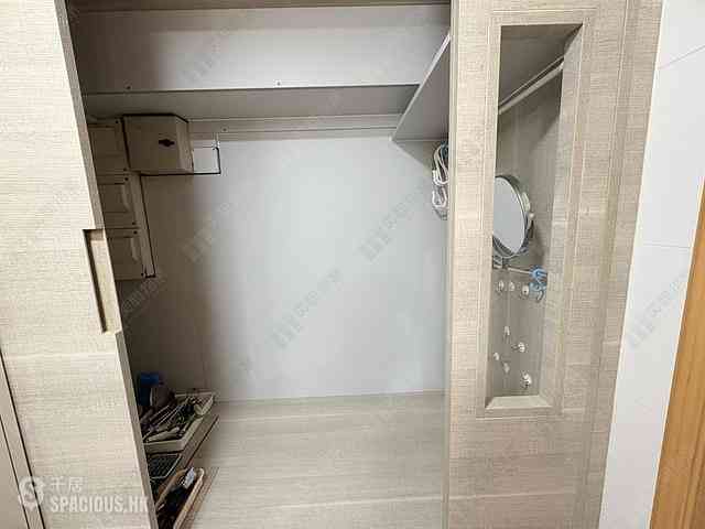 Tai Koo Shing - Tai Koo Shing Sing Fai Terrace Chi Sing Mansion 07