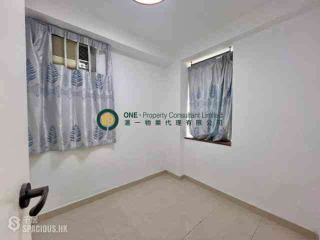 Sai Ying Pun - Wah Fai Court 05