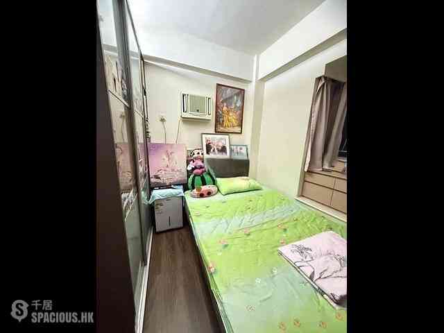 Sai Ying Pun - Lai King Court 05