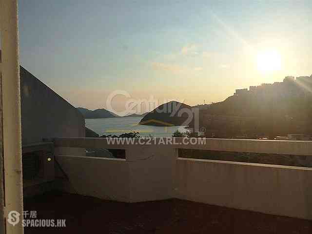 Repulse Bay - Burnside Estate 01
