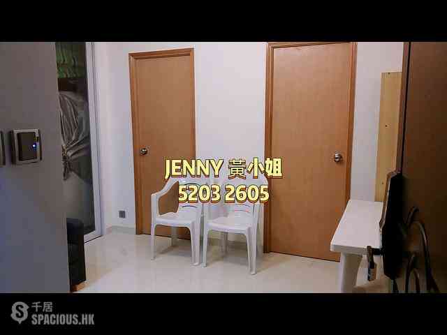 Mong Kok - Hung Wai Building 08