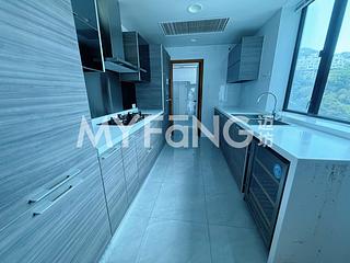Mid Levels Central - The Harbourview 11