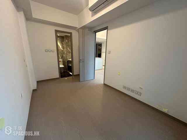 Wong Chuk Hang - The Southside Phase 3B Blue Coast 05