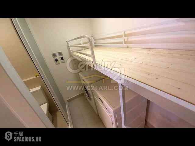 Wong Chuk Hang - Marinella Block 6 25