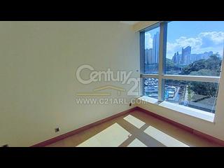 Wong Chuk Hang - Marinella Block 6 06