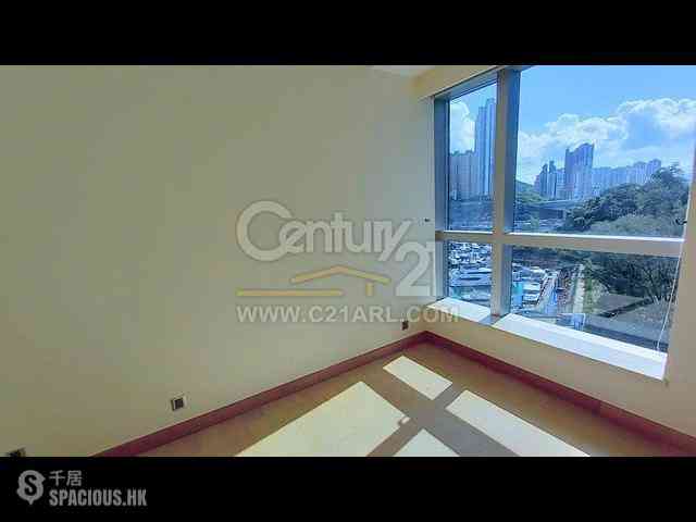 Wong Chuk Hang - Marinella Block 6 06