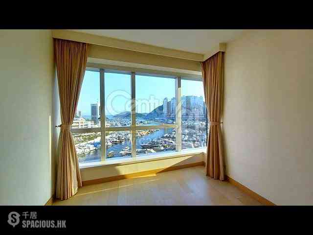 Wong Chuk Hang - Marinella Block 6 09