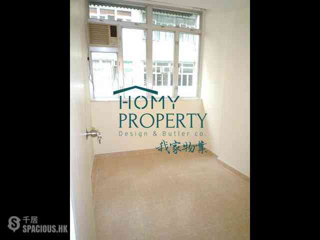 Sai Ying Pun - 23, High Street 01