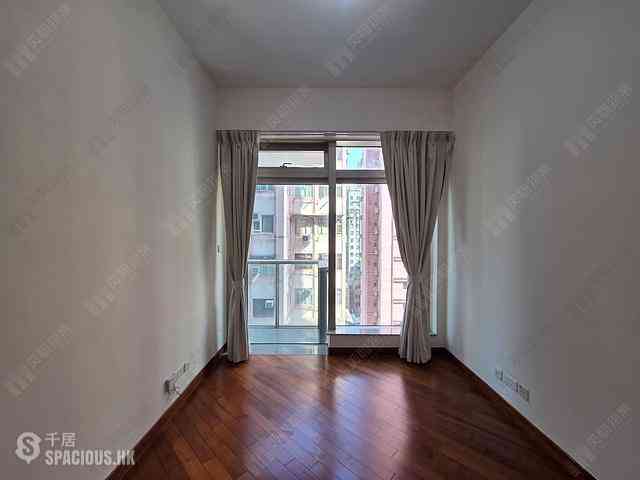 Wan Chai - The Avenue 04