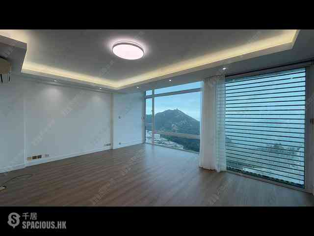 Chung Hom Kok - Hillgrove 02