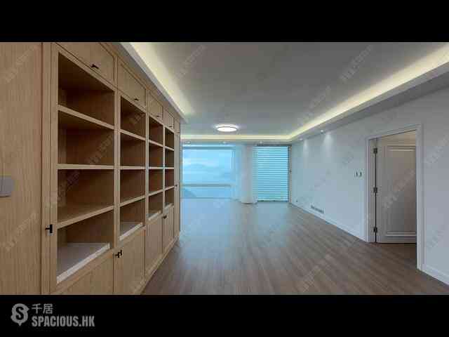 Chung Hom Kok - Hillgrove 03