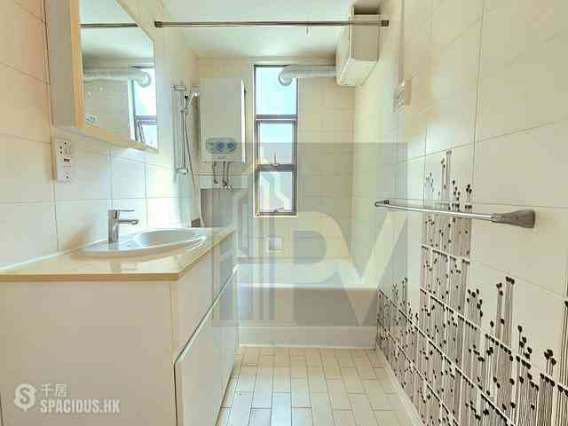 Stubbs Road - Beverly Court 06