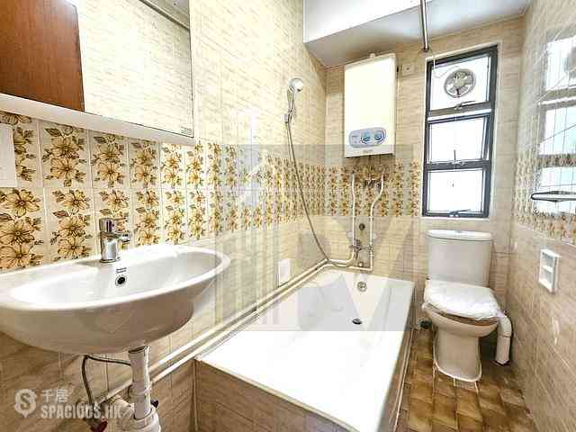 Stubbs Road - Beverly Court 07