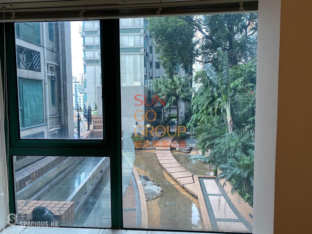Kennedy Town - University Heights Block 2 01