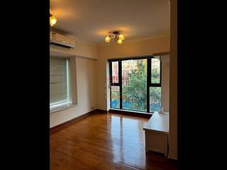 Kennedy Town - University Heights Block 2 02