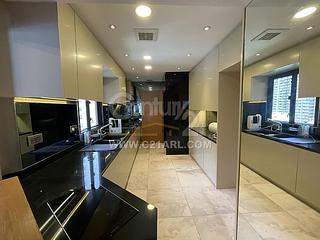 Mid Levels Central - Yukon Court 04
