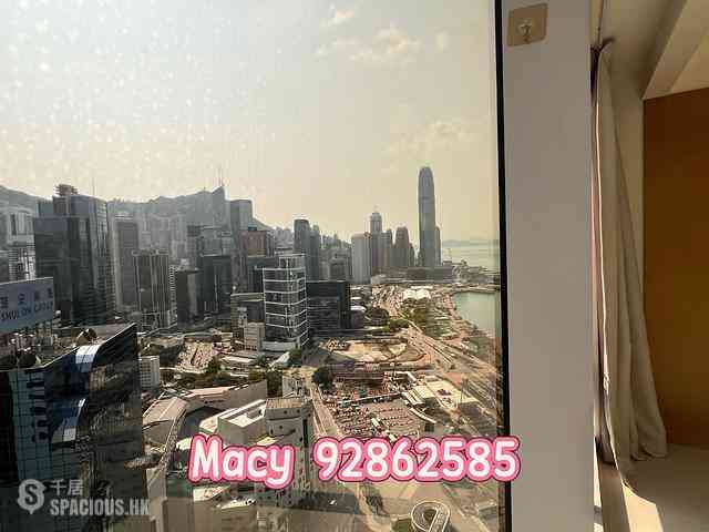 Wan Chai - Convention Plaza Apartments 01