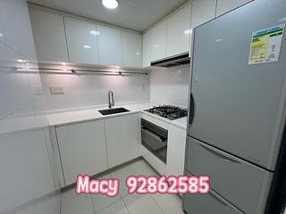 Wan Chai - Convention Plaza Apartments 04
