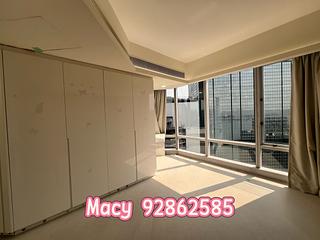 Wan Chai - Convention Plaza Apartments 08