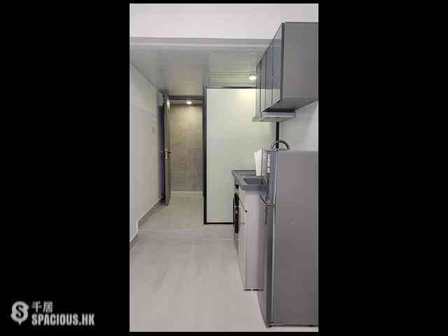 Wan Chai - Golden Jubilee House 01