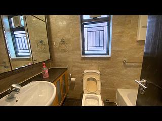 Shek Tong Tsui - The Belcher's Phase 2 Block 6 07