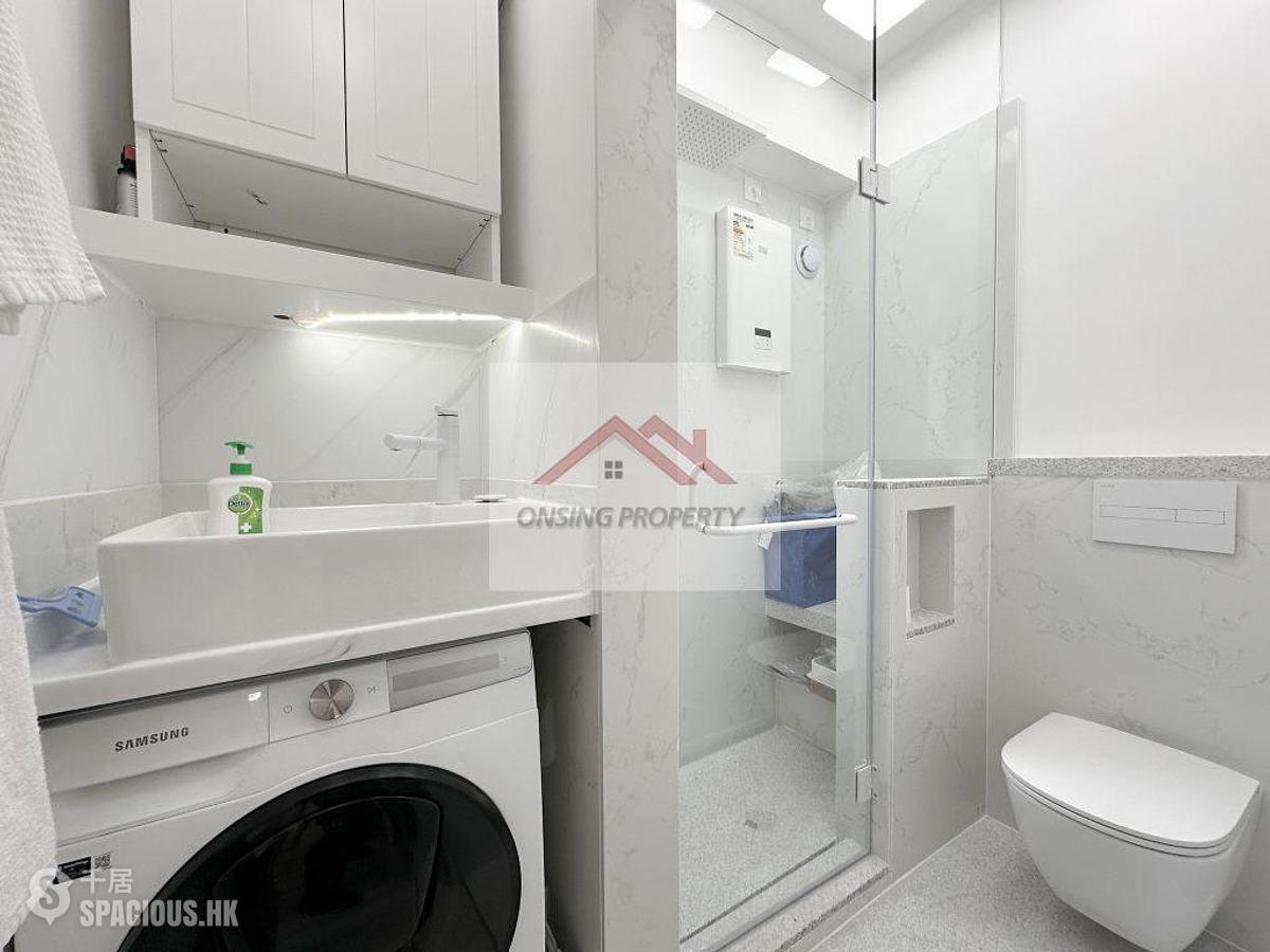 Wan Chai - Hing Bong Mansion 01