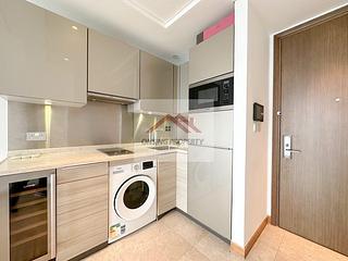 Kennedy Town - Cadogan 05