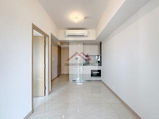 Sai Ying Pun - King's Hill 02