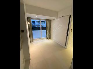 Sai Ying Pun - Highlight House 03