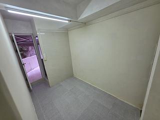 Sai Ying Pun - 204-208, Queen's Road West 05