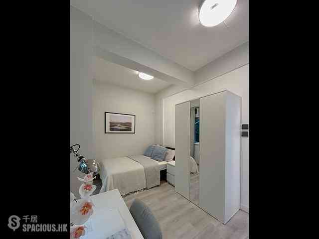 Sai Ying Pun - College View Mansion 01
