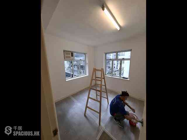 Causeway Bay - Kingston Building Block A 04