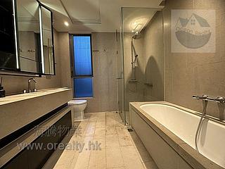 Clear Water Bay - Mount Pavilia 10
