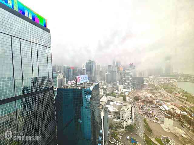 Wan Chai - Convention Plaza Apartments 01
