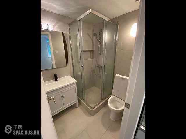 Causeway Bay - Hoi Deen Court 01