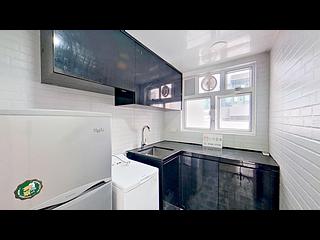 Sai Ying Pun - 8-10, Western Street 11
