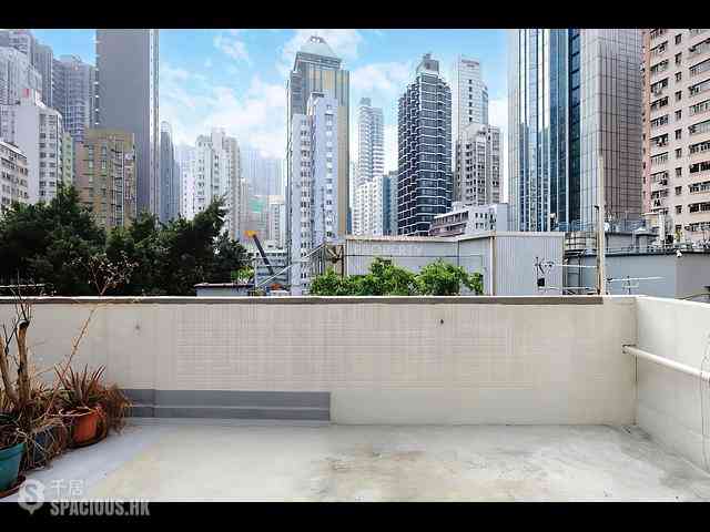 Sai Ying Pun - 8-10, Western Street 26