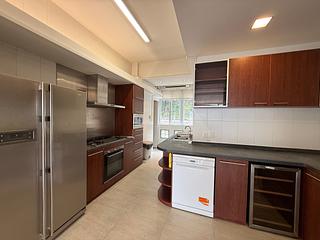 Mid Levels Central - Robinson Garden Apartments 05