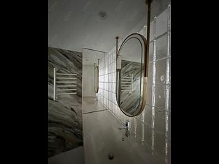 Mid Levels West - Realty Gardens 06