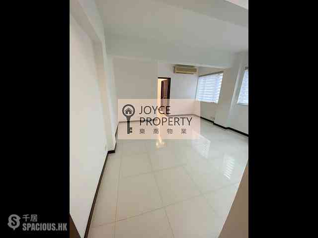Causeway Bay - Malahon Apartments 01