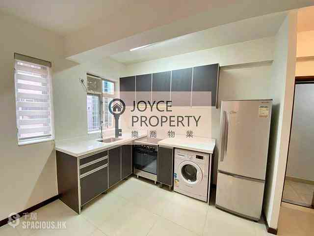 Causeway Bay - Malahon Apartments 03