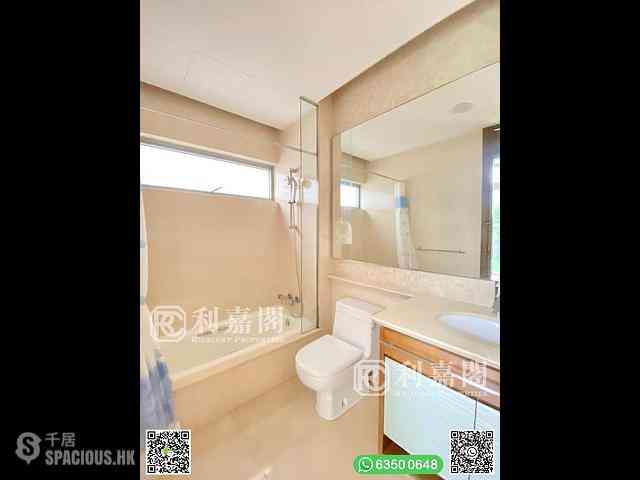 Sai Kung - The Giverny 26