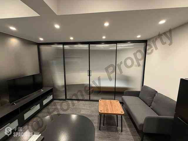 Central - 17, Peel Street 13