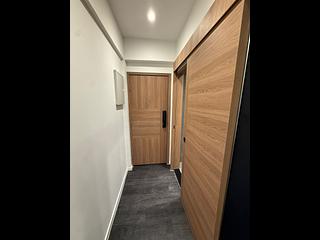 Central - 17, Peel Street 12
