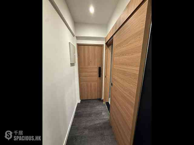 Central - 17, Peel Street 12