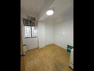 Happy Valley - 6-8, Shing Ping Street 03