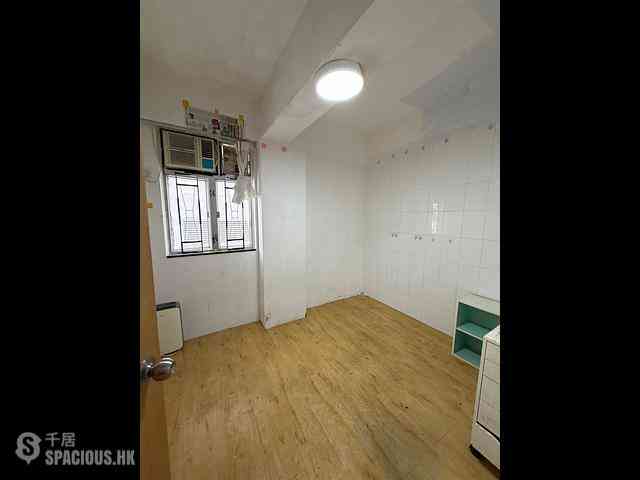 Happy Valley - 6-8, Shing Ping Street 03